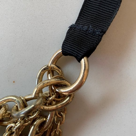 Metallic necklace - Picture 5 of 6